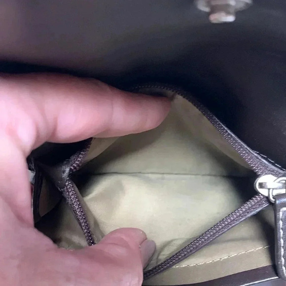 COACH Wallet, Great used Condition. - Picture 5 of 7